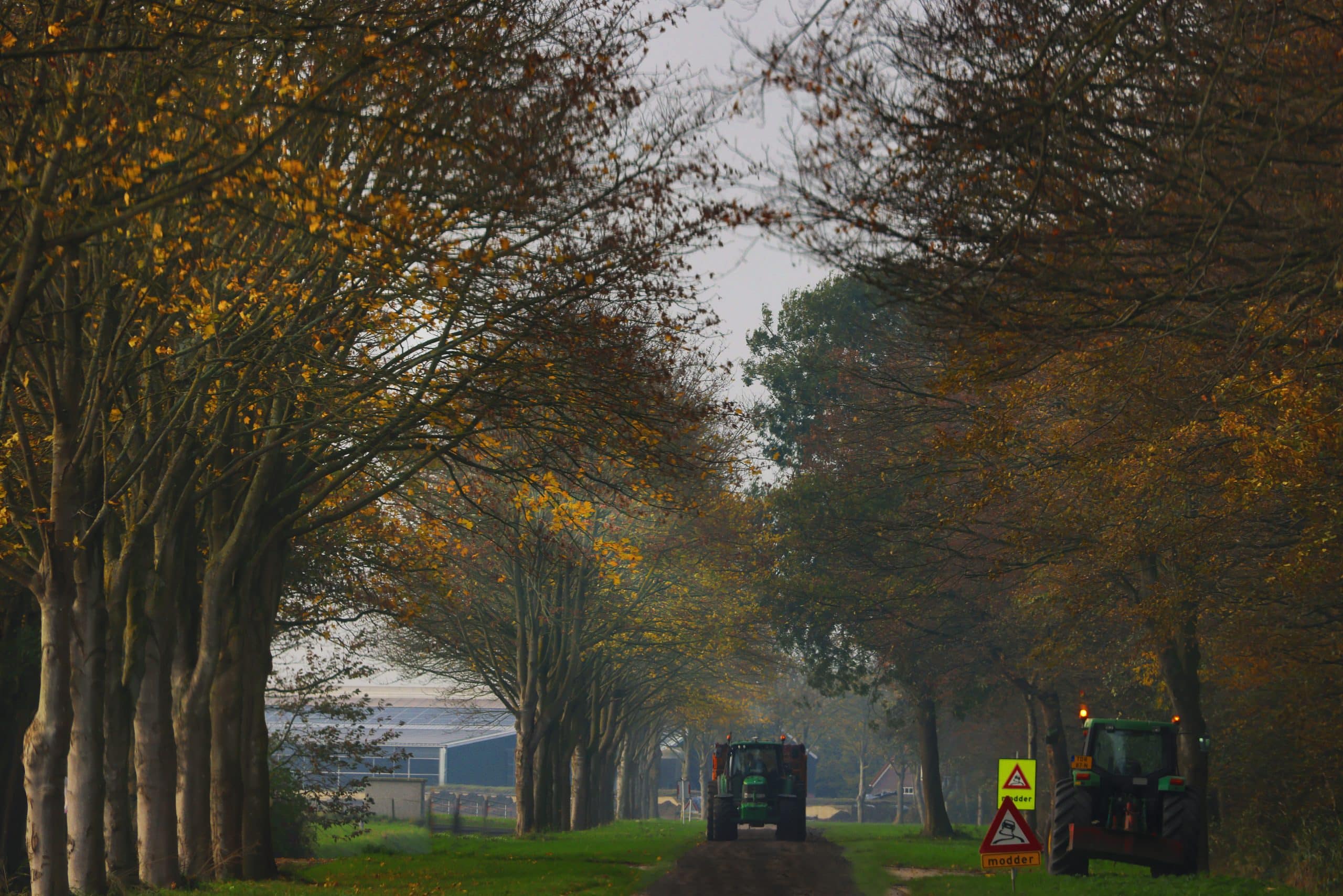 Slipgevaar - prut op de weg - Wieringerrandweg