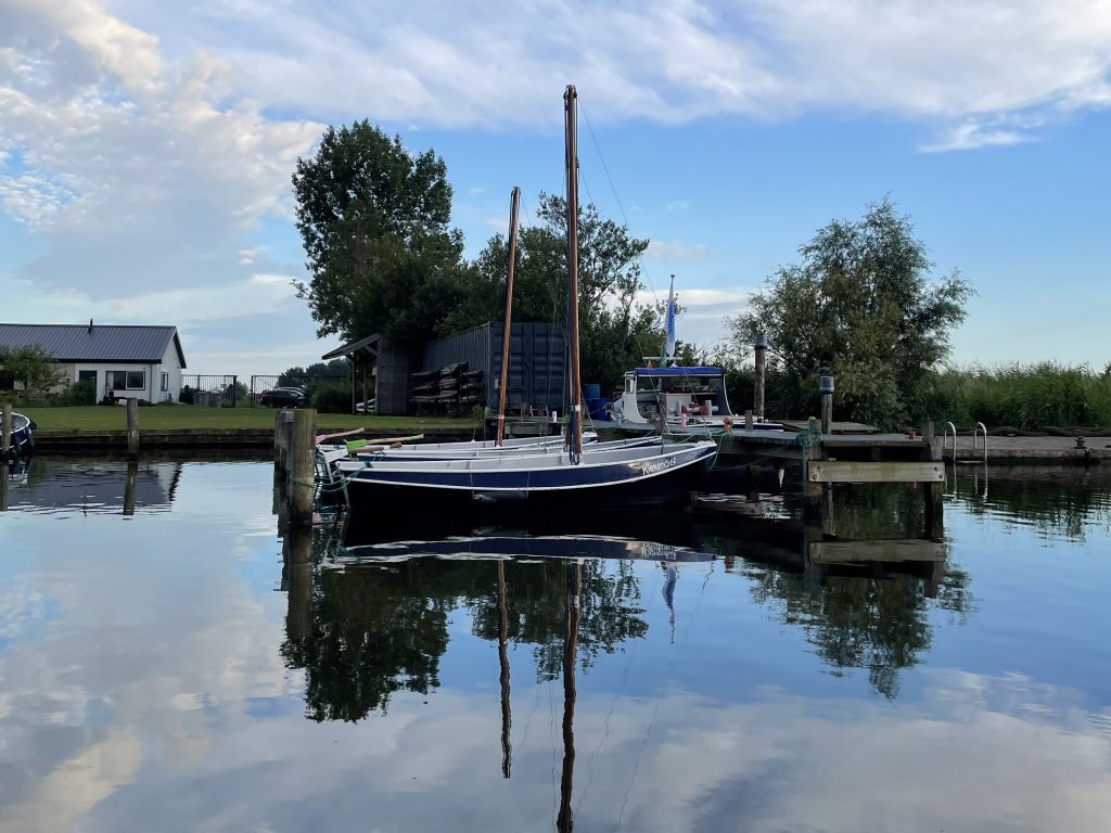 zeilbootjes in de haven