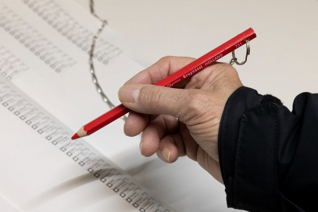 Stempotlood met hand