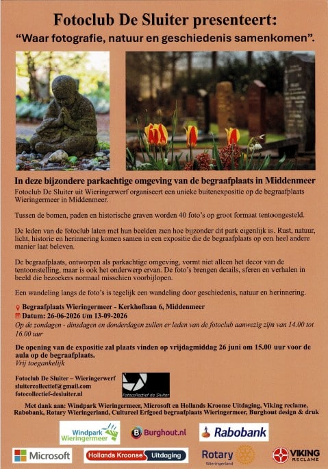 Flyer van de foto-expositie "Waar fotografie, natuur en geschiedenis samenkomen" van het fotocollectief De Sluiter